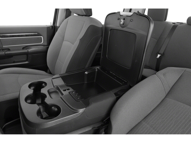2019 RAM 2500 Big Horn 4x4 Crew Cab 8 Box