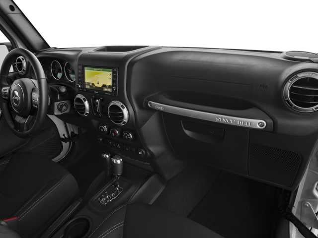 2017 Jeep Wrangler Unlimited Rubicon Recon 4x4