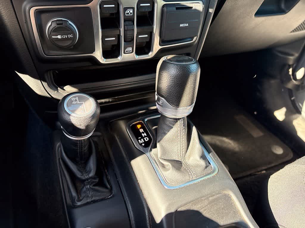 2022 Jeep Wrangler Sport S 4x4
