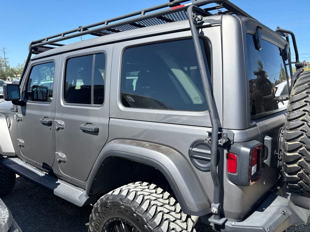 2020 Jeep Wrangler Unlimited Sahara 4x4