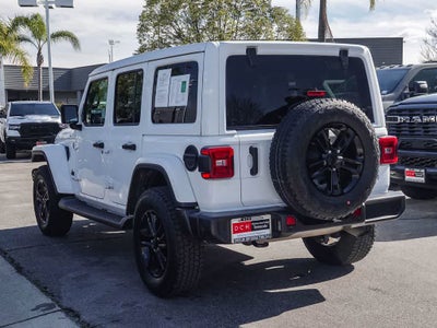 2021 Jeep Wrangler Sahara Altitude 4x4
