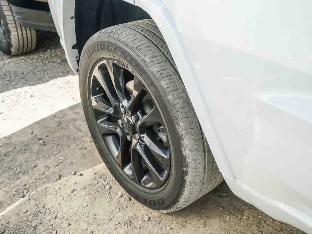 2021 Jeep Grand Cherokee Laredo X 4x2