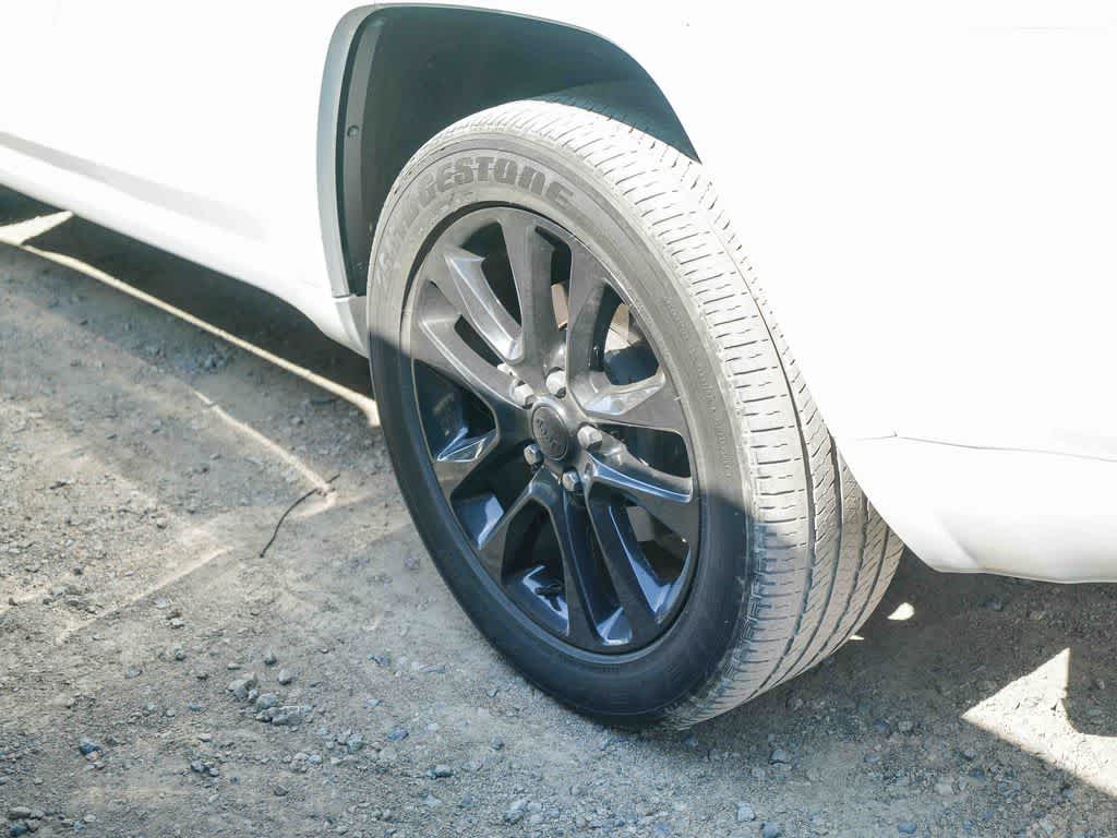 2021 Jeep Grand Cherokee Laredo X 4x2