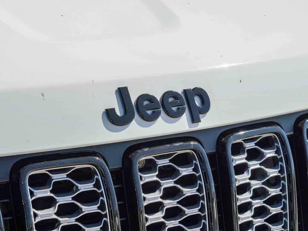 2021 Jeep Grand Cherokee Laredo X 4x2
