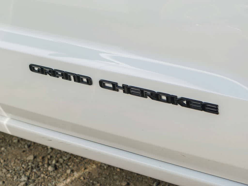 2021 Jeep Grand Cherokee Laredo X 4x2