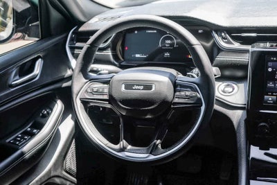 2025 Jeep Grand Cherokee Altitude 4x4