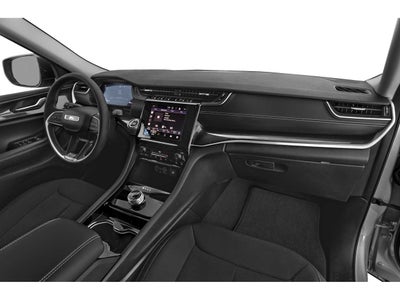 2023 Jeep Grand Cherokee L Laredo 4x2