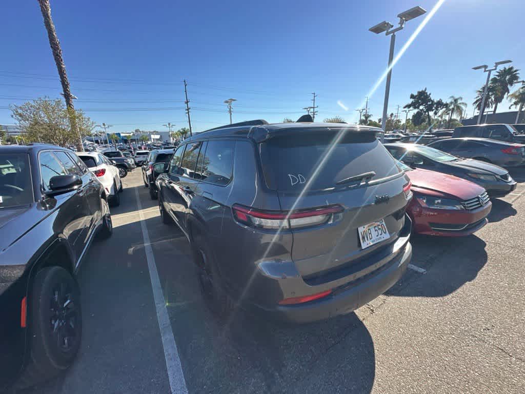 2023 Jeep Grand Cherokee L Altitude 4x2