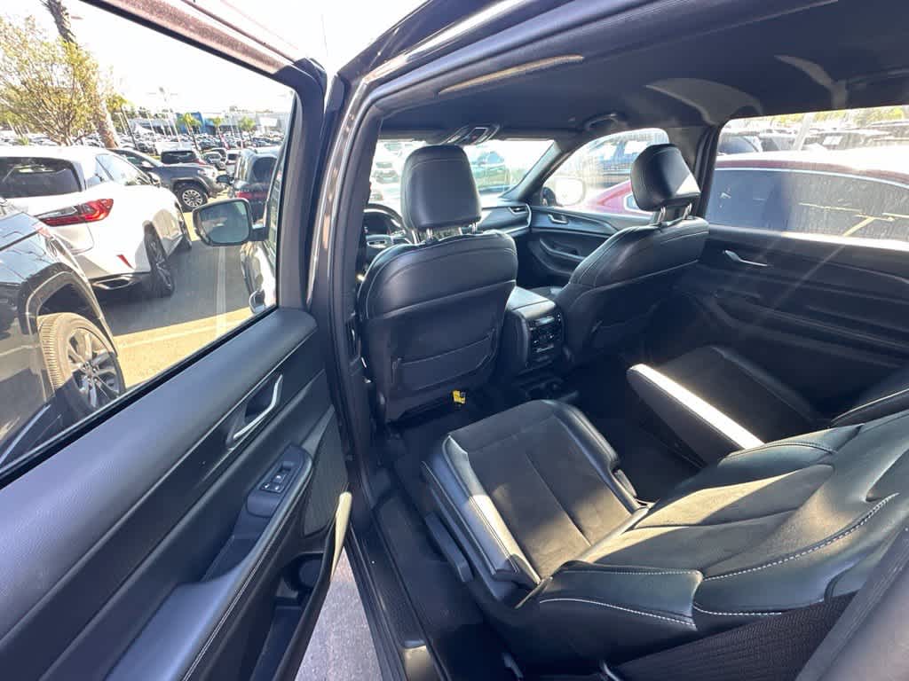 2023 Jeep Grand Cherokee L Altitude 4x2