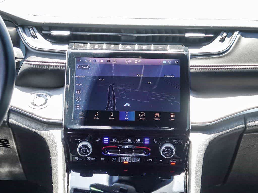 2022 Jeep Grand Cherokee L Overland 4x2