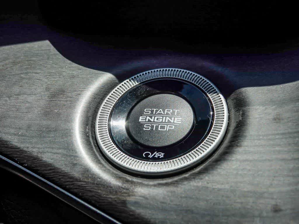 2022 Jeep Grand Cherokee L Overland 4x2