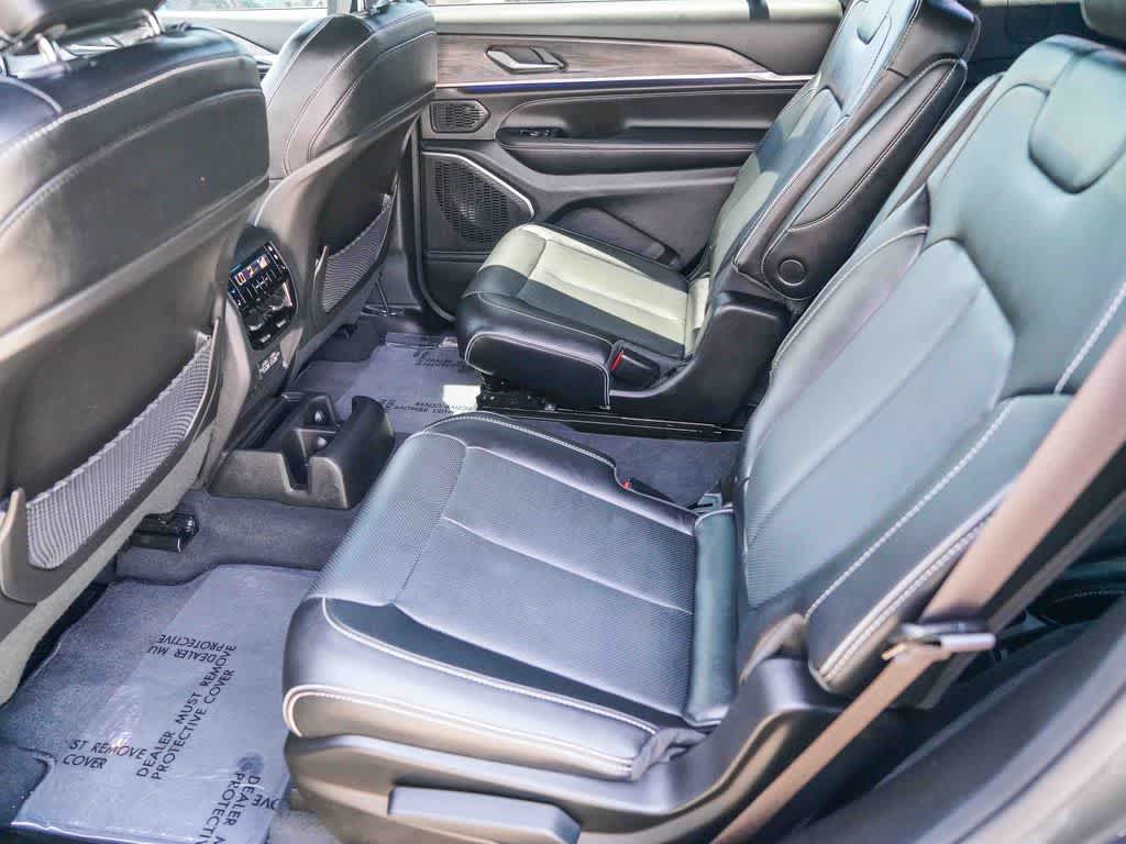 2024 Jeep Grand Cherokee L Overland 4x4