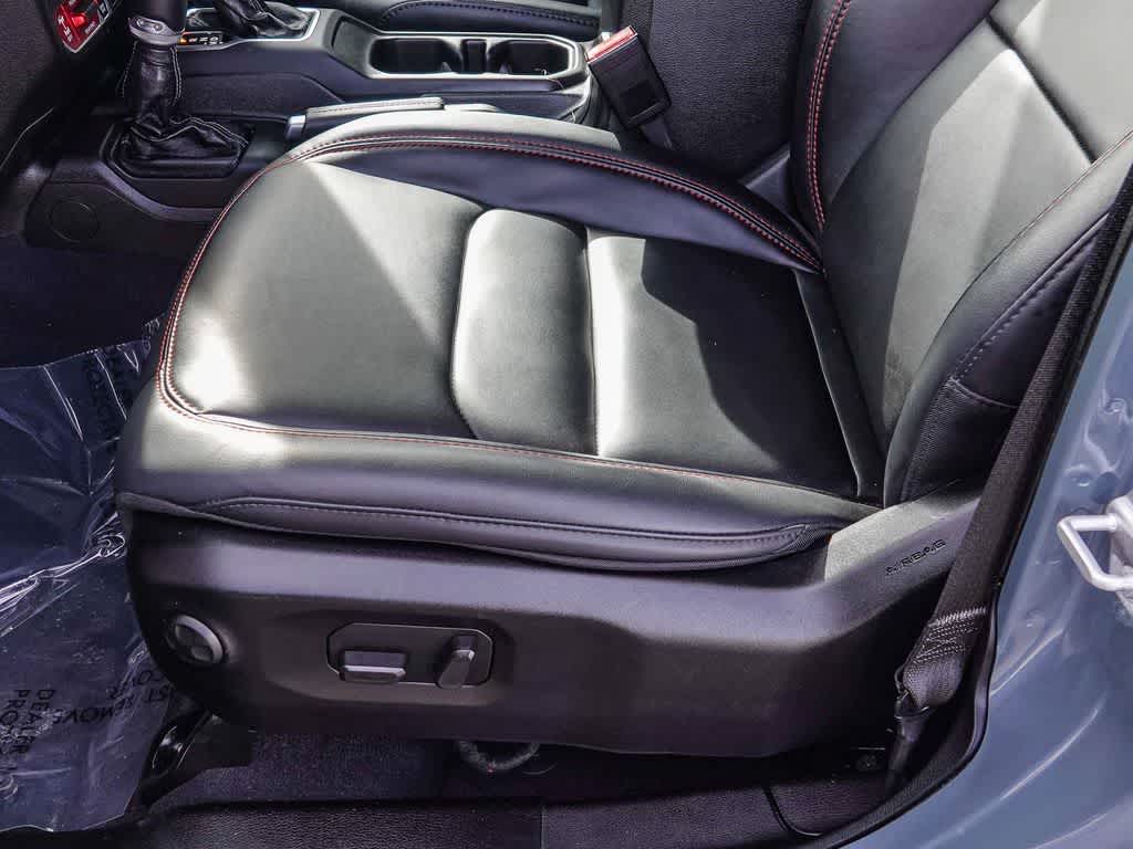 2025 Jeep Wrangler 4-Door Recon 4x4