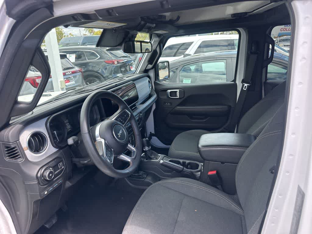 2024 Jeep Wrangler 4xe Sahara