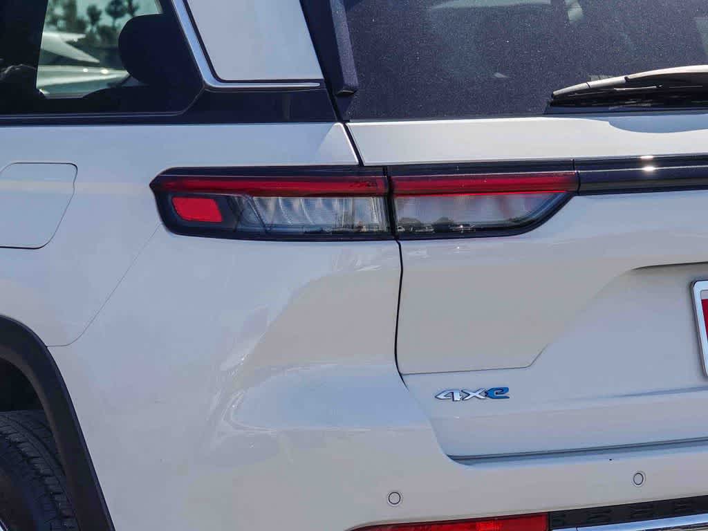 2023 Jeep Grand Cherokee 4xe 4x4