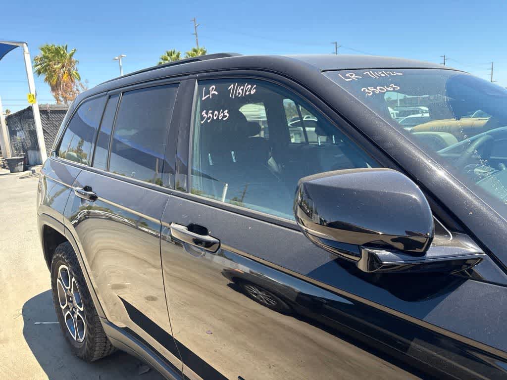 2022 Jeep Grand Cherokee 4xe Trailhawk 4x4