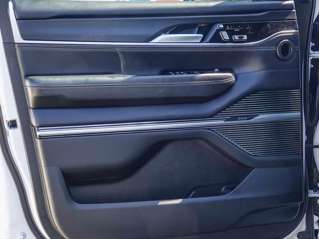 2024 Jeep Grand Wagoneer L Series II 4x4