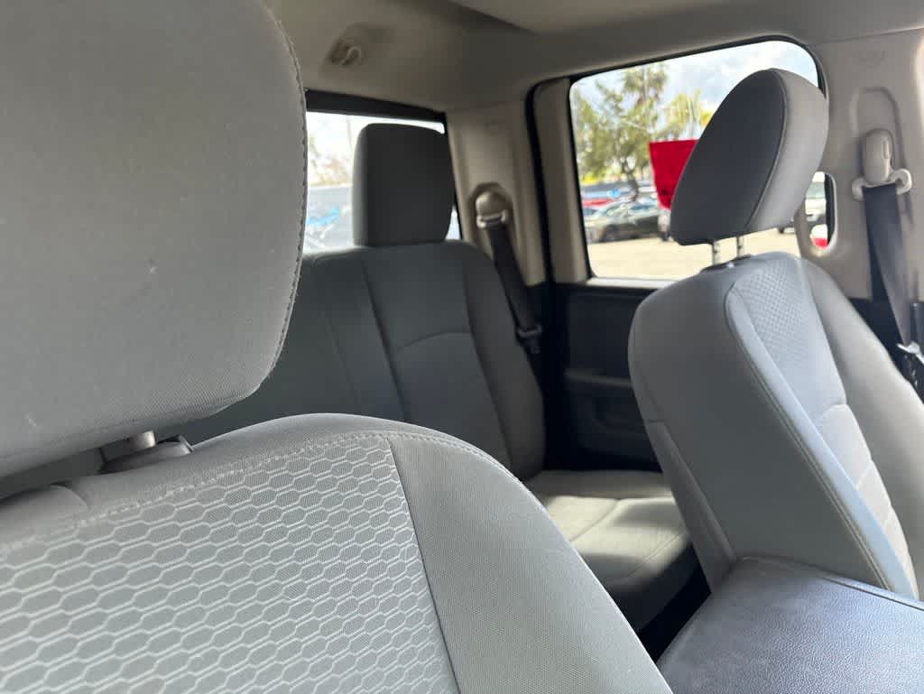 2013 RAM 1500 SLT