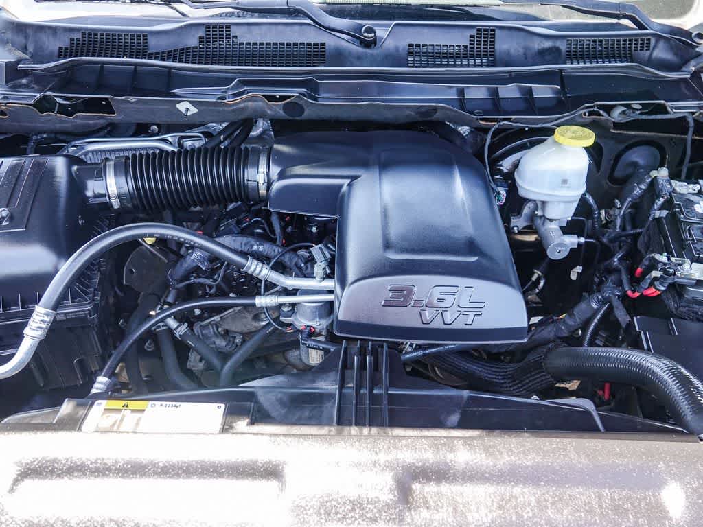 2022 RAM 1500 Classic Warlock Crew Cab 4x4 5'7' Box