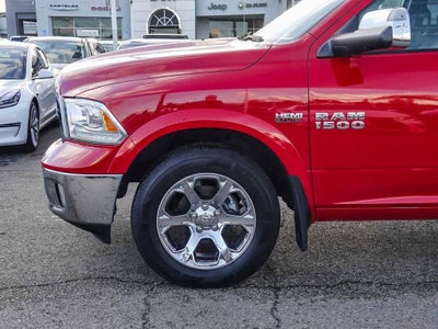 2017 RAM 1500 Laramie Crew Cab 4x4 5'7' Box