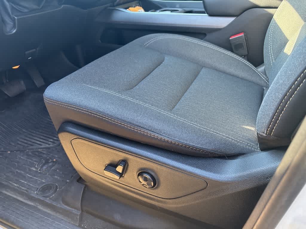 2021 RAM 1500 Big Horn Crew Cab 4x2 5'7' Box