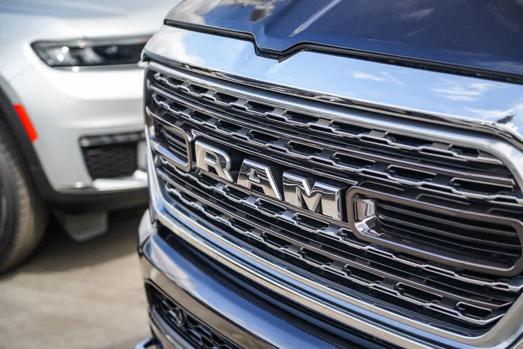 2021 RAM 1500 Limited Crew Cab 4x2 5'7' Box