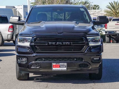 2022 RAM 1500 Laramie Crew Cab 4x2 5'7' Box