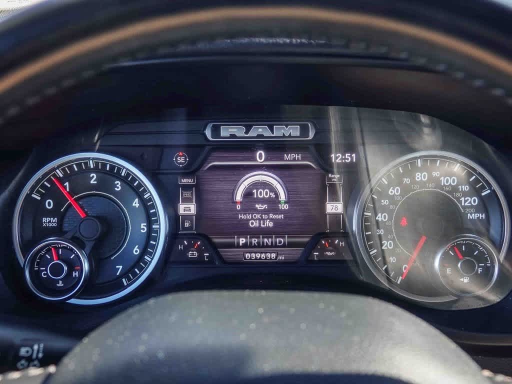 2022 RAM 1500 Laramie Crew Cab 4x2 5'7' Box