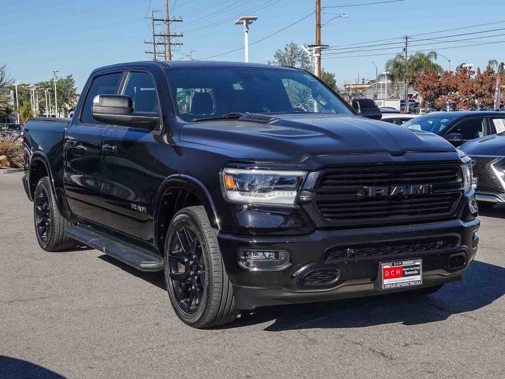 2022 RAM 1500 Laramie Crew Cab 4x2 5'7' Box