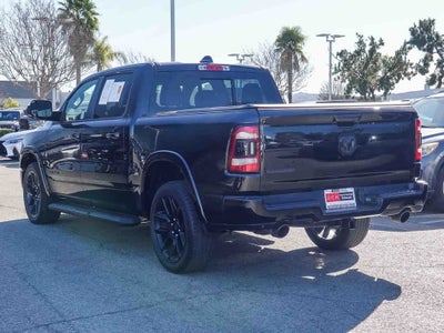 2022 RAM 1500 Laramie Crew Cab 4x2 5'7' Box