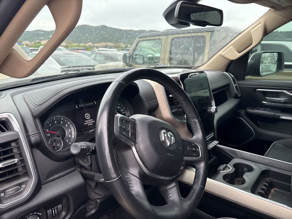 2020 RAM 1500 Laramie Crew Cab 4x2 5'7' Box