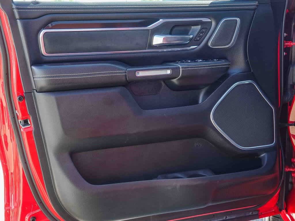 2022 RAM 1500 Laramie Crew Cab 4x2 6'4' Box