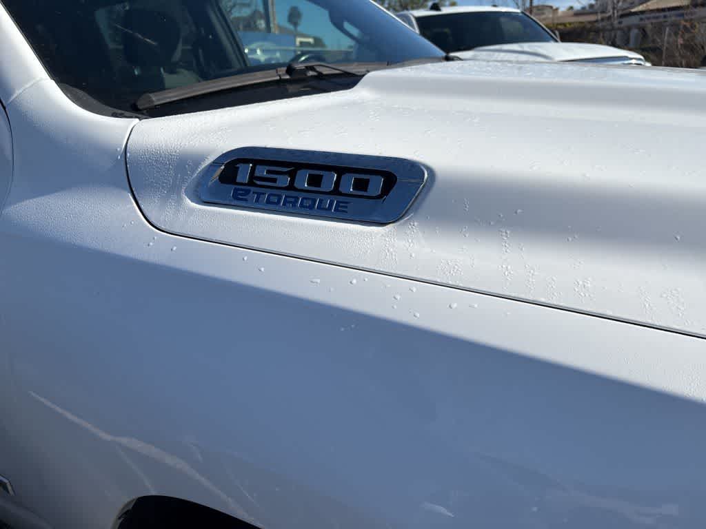 2022 RAM 1500 Big Horn Crew Cab 4x4 5'7' Box