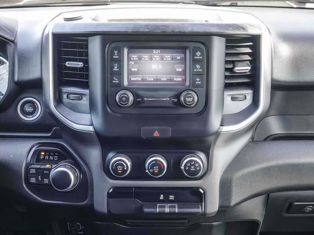 2022 RAM 1500 Big Horn Quad Cab 4x4 6'4' Box