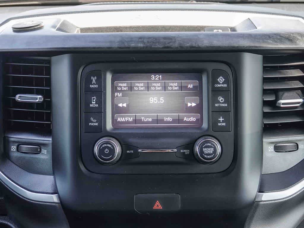 2022 RAM 1500 Big Horn Quad Cab 4x4 6'4' Box