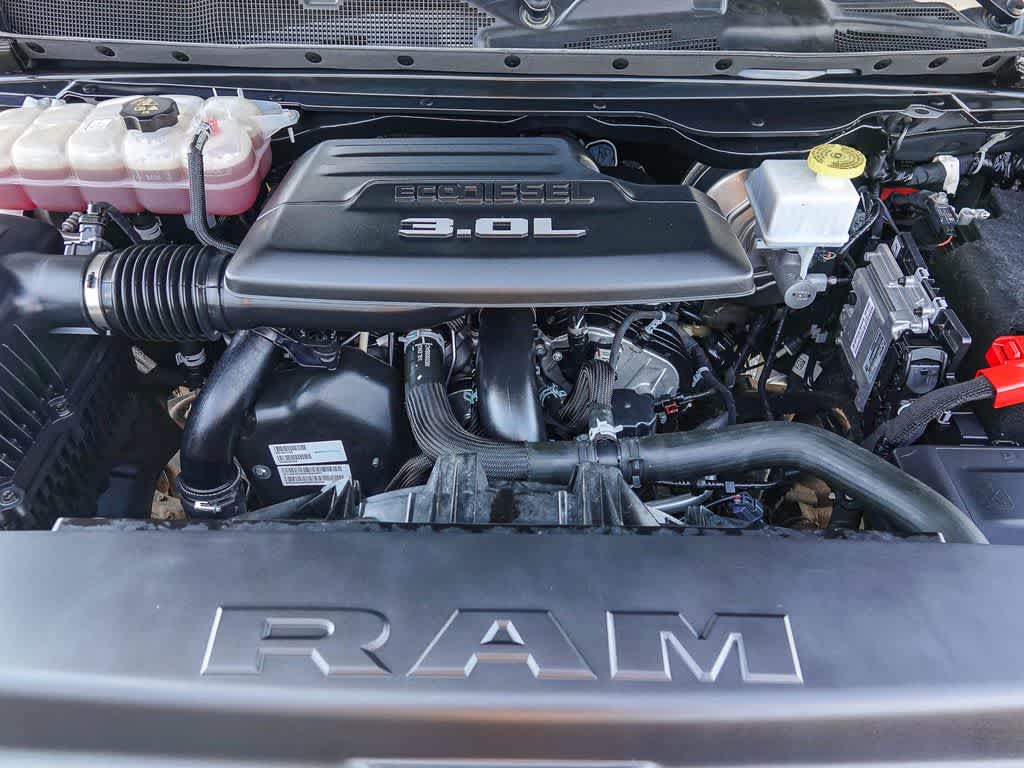 2023 RAM 1500 Big Horn Crew Cab 4x4 5'7' Box