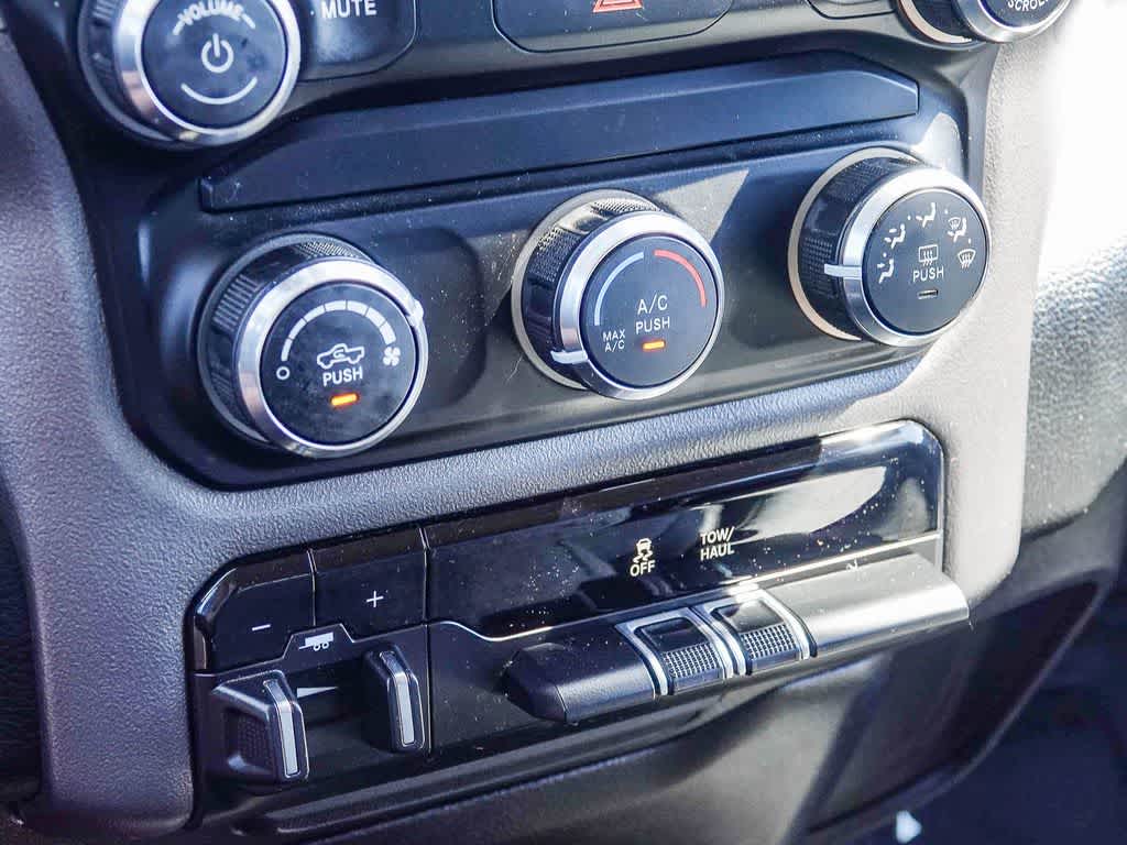 2019 RAM All-New 1500 Big Horn/Lone Star Crew Cab 4x4 5'7' Box
