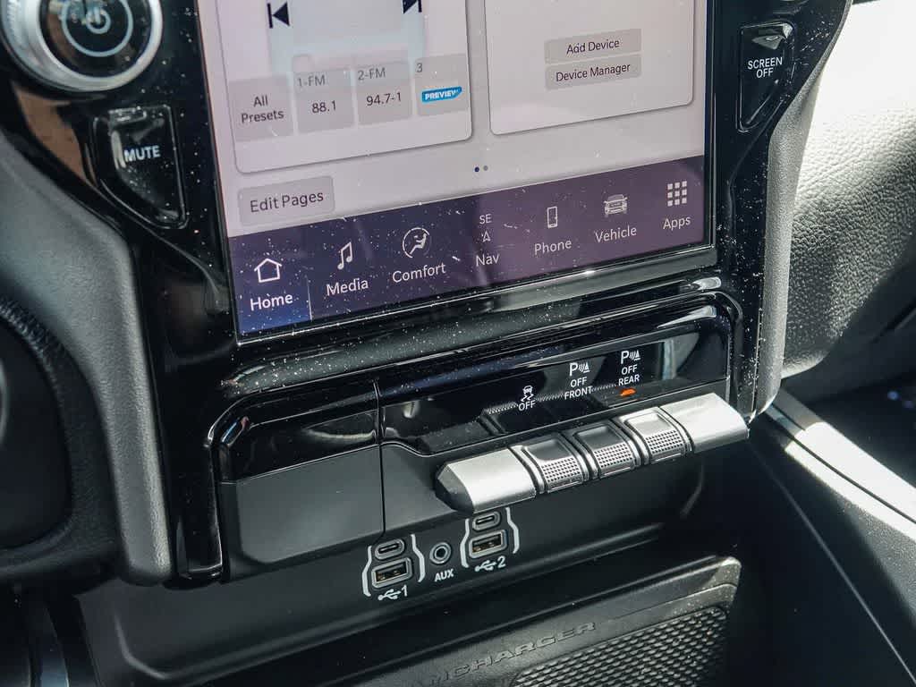 2025 RAM 1500 Laramie Crew Cab 4x4 5'7' Box