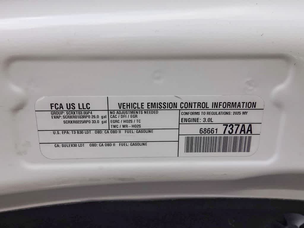 2025 RAM 1500 Laramie Crew Cab 4x4 5'7' Box