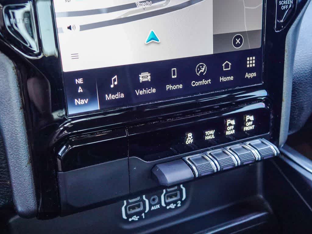 2023 RAM 1500 Laramie Crew Cab 4x4 5'7' Box
