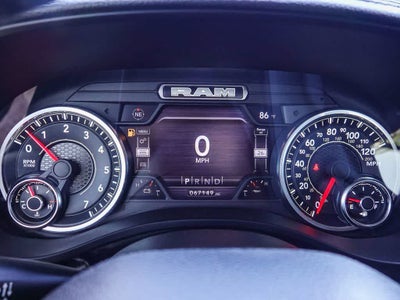 2023 RAM 1500 Laramie Crew Cab 4x4 5'7' Box