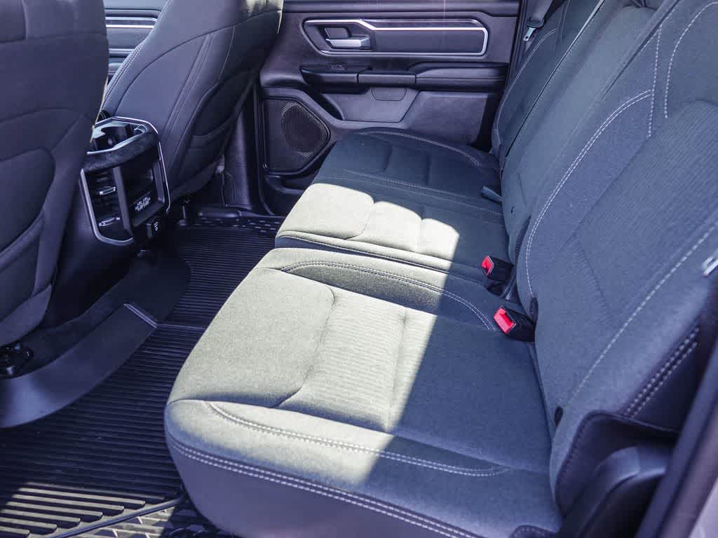 2021 RAM 1500 Big Horn Crew Cab 4x4 6'4' Box