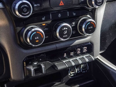 2021 RAM 1500 Big Horn Crew Cab 4x4 6'4' Box