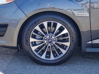 2017 Ford C-Max Energi Titanium