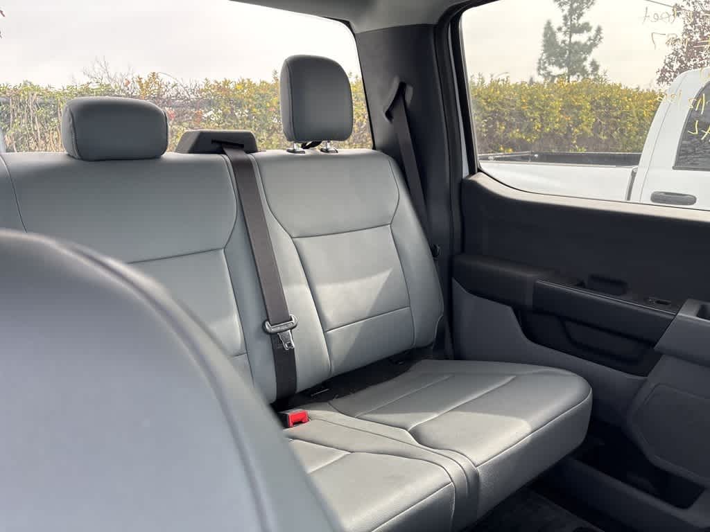 2022 Ford F-150 Lightning Pro