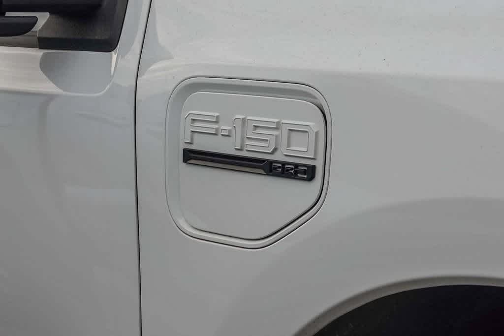 2022 Ford F-150 Lightning Pro