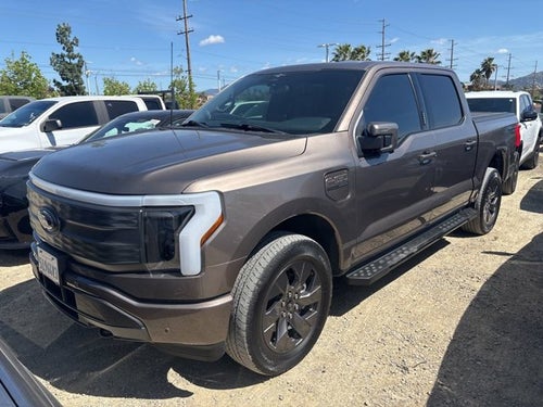 2023 Ford F-150 Lightning LARIAT