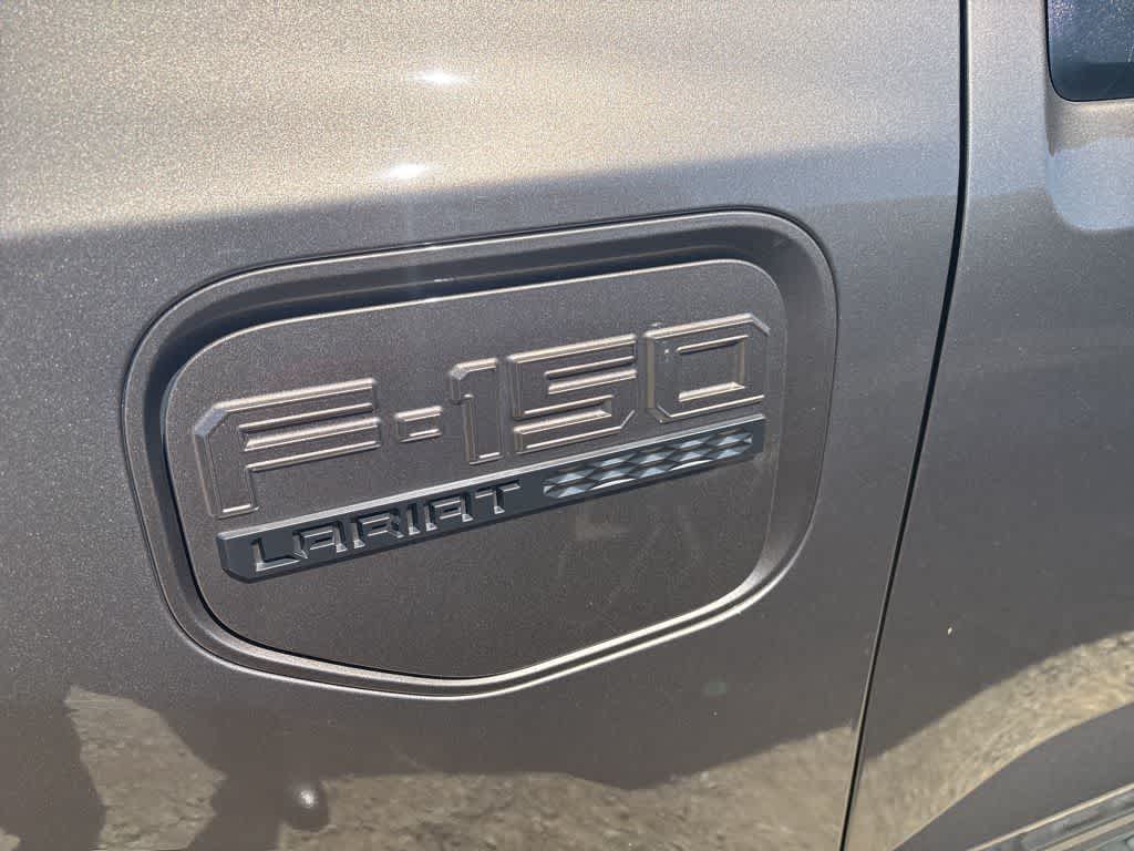 2023 Ford F-150 Lightning LARIAT