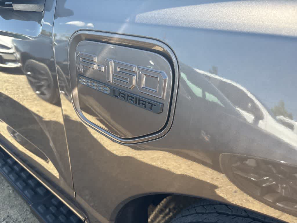 2023 Ford F-150 Lightning LARIAT