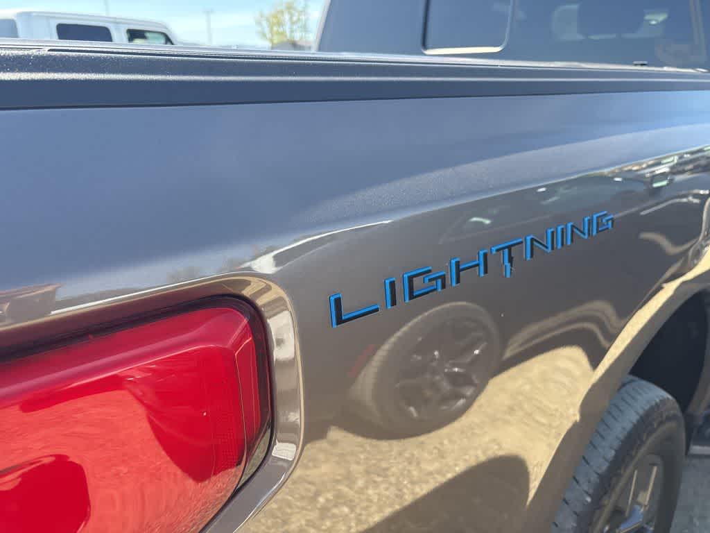 2023 Ford F-150 Lightning LARIAT